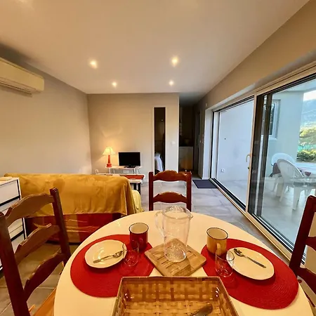 Calme T2 Avec Terrasse A - Fr-1-226b-2