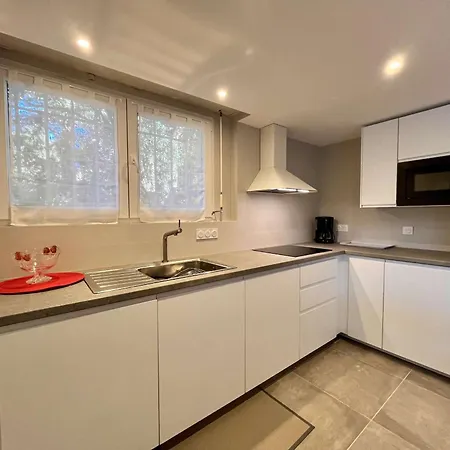 Appartement Cavalaire-sur-mer, 1 Pièce, 4 Personnes - Fr-1-226b-2 *